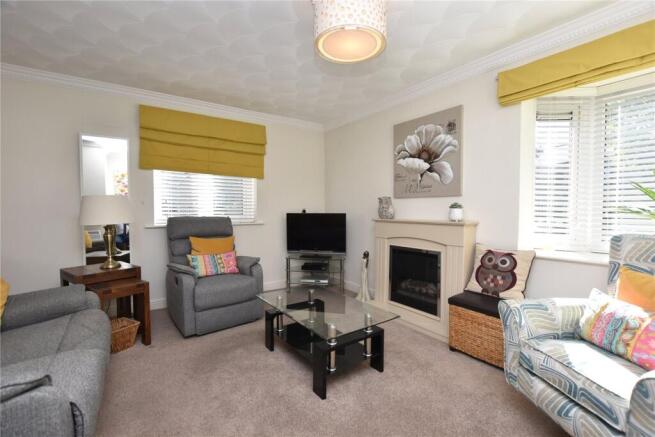 2 bed Apartment for sale Image 5