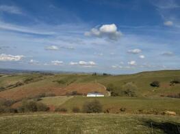 Holly Bush, Llandinam SY17 5AF