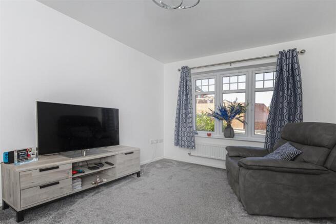 3 bed Town House for sale Image 7