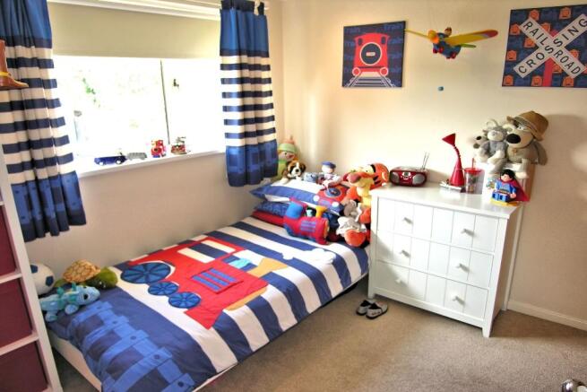BED 2 VIEW 1
