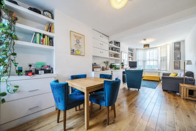 1421680-7-69a5cb9...