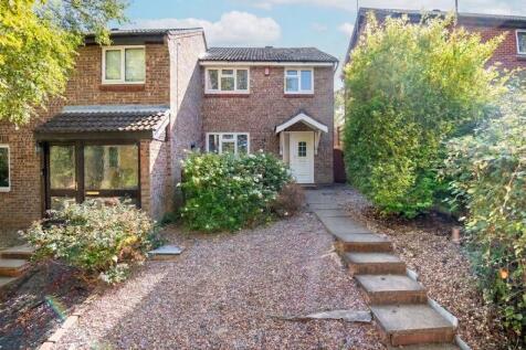 Curtis Mews, Wellingborough, NN8