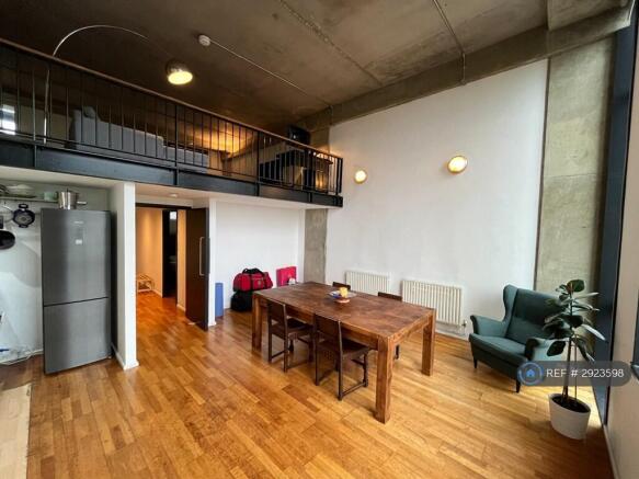 Kitchen/Lounge