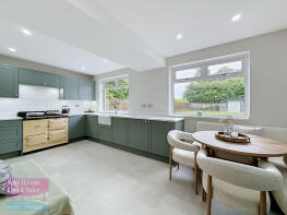 The Spinney, Wigan Lane, Chorley PR7 4DD