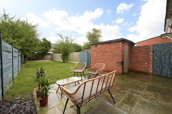 3 bed Terraced for sale Image 4