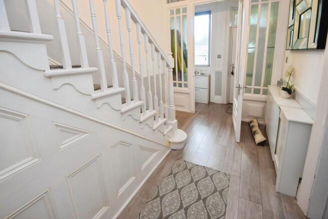 4 bed Terraced for sale Image 8