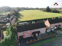 48, Parkfields, Roydon, Harlow CM19 5JB