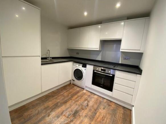 8 College Street 1.jpg