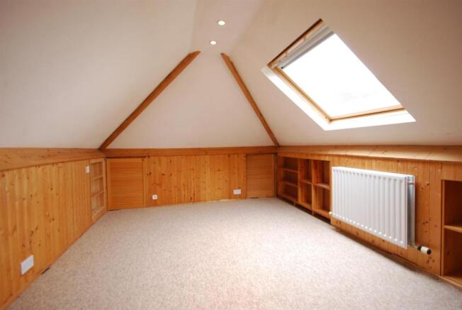 ATTIC ROOM