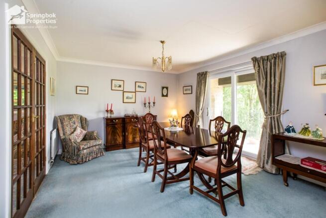 4 bed Detached for sale Image 4