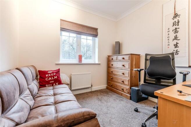 4 bed Town House for sale Image 9