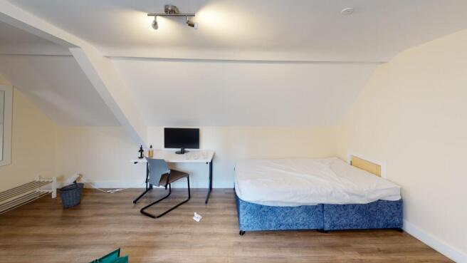 F3-15-Small-Street-B
