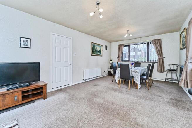 Dining Room/Bedroom