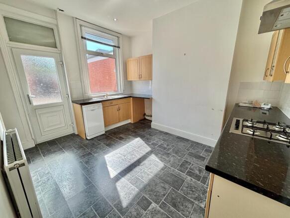 2 bed Terraced for sale Image 4