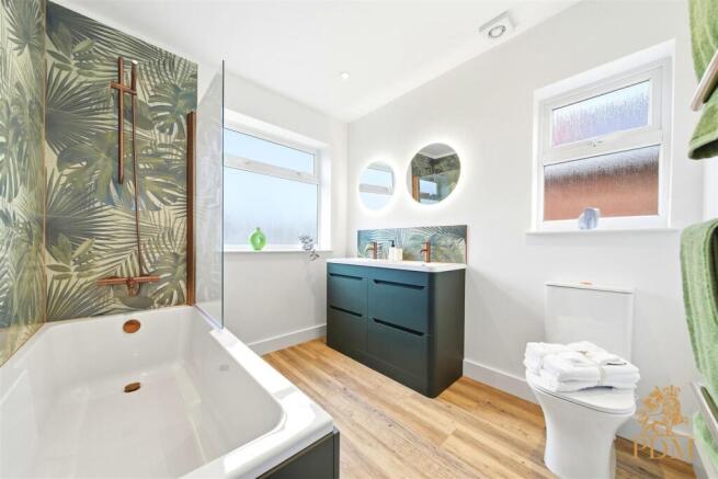 2635001 12 Brookside Road_023.jpg