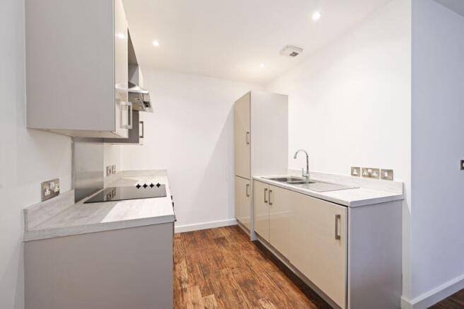 1 bed Apartment to rent Image 8