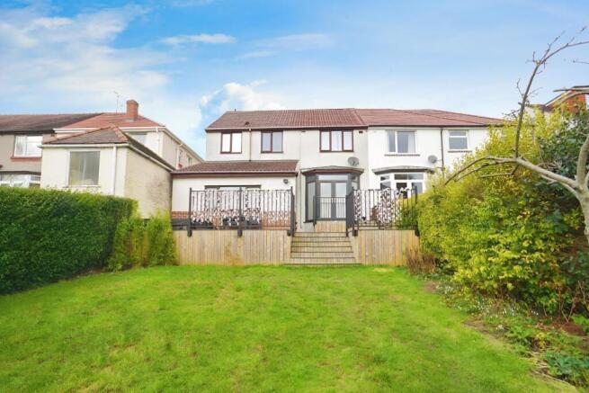 4 bed Semi-Detached for sale Image 4