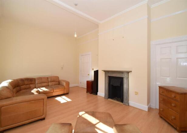 1 bed Flat for sale Image 6