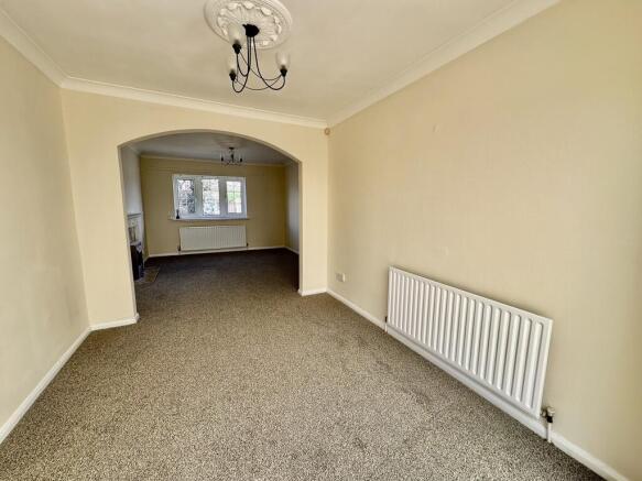 3 bed Detached for sale Image 10
