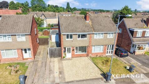 Crowhill Road, Nuneaton, CV11