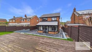 26, Clitheroe Drive, Bury BL8 2JU