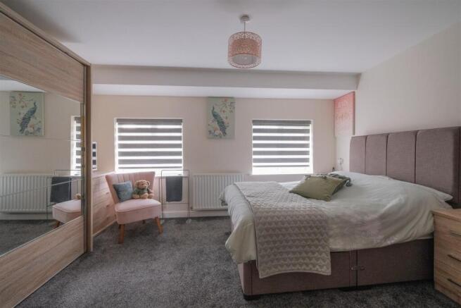 2 bed Duplex for sale Image 12