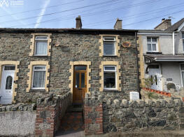 6, Brynteg, Ffordd Penmynydd, Llanfairpwllgwyngyll LL61 5EJ
