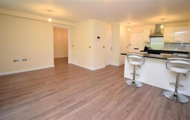 WyTONw9NfE6dRMDAFj5l_g (1).jpg