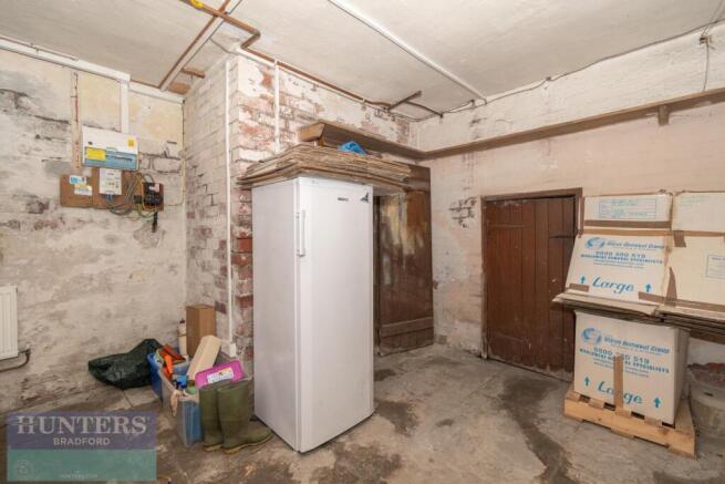 2 bed House to rent Image 10