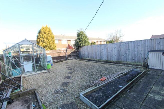 GARDEN 1.jpg