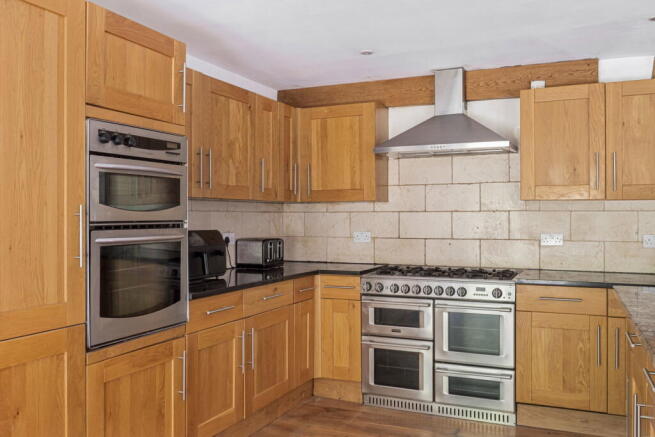 Kingsdown, Corsham, SN13 8AY photo 4