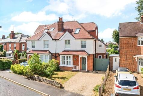 Duncombe Road, Busbridge, Godalming, Surrey, GU7