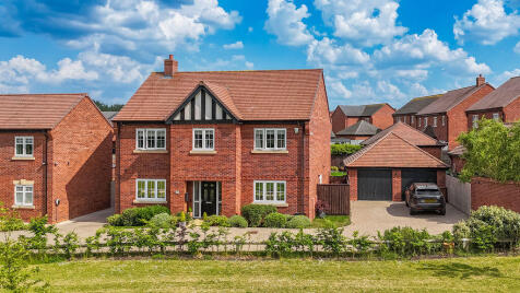 Fleming Drive, Streethay, Lichfield, WS13 8UW
