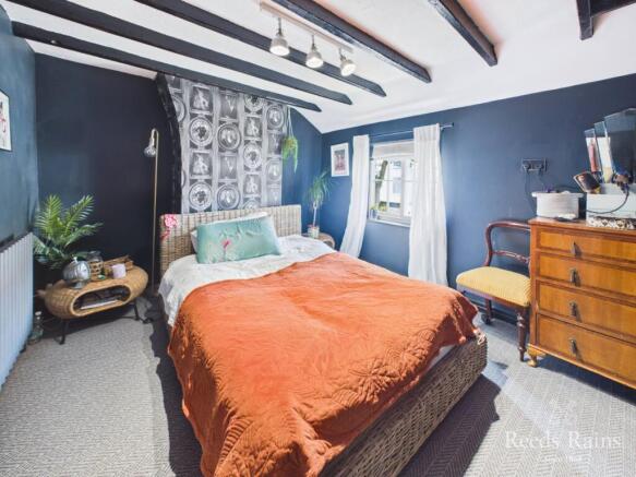 2 bed Terraced for sale Image 9