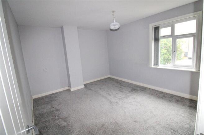3 bed Semi-Detached for sale Image 9