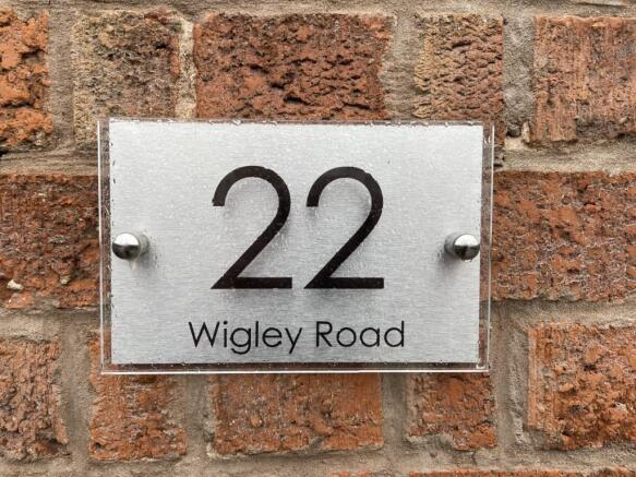 Number plaque