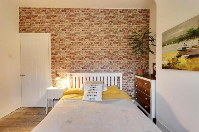 Bedroom 1 (Double)