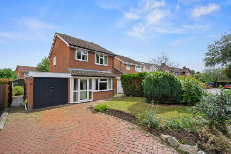 Whiston Close, Shrewsbury, SY3