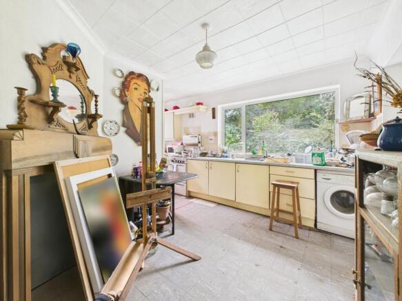 Dining/Kitchen