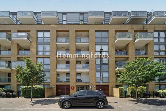 Packington Square N1-9.jpg