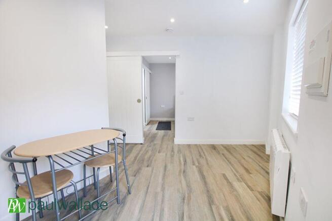 Lounge/ Kitchen