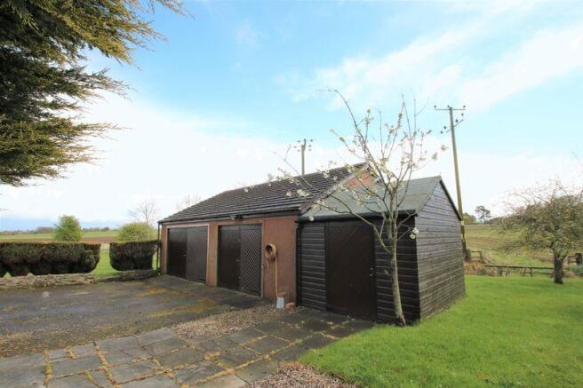 Double Garage ...