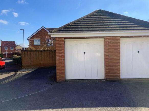 Single Garage