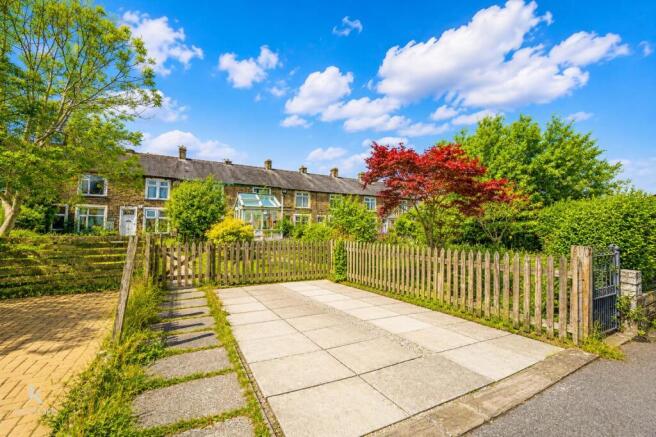 2 bed Terraced for sale Image 8