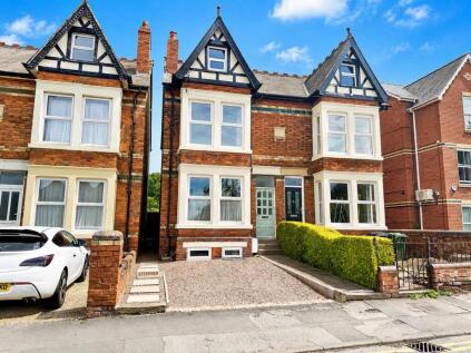 Barrs Court Road, Hereford
