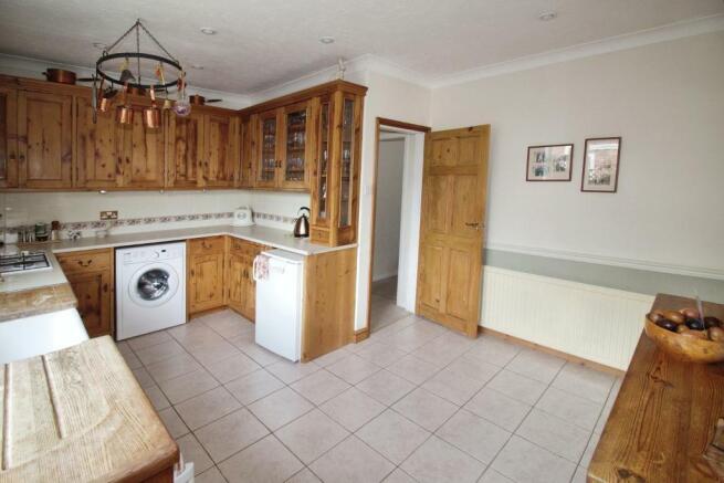 Kitchen Dining Area