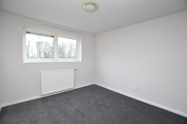 1 bed Apartment to rent Image 6