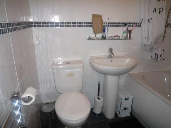Photo 10