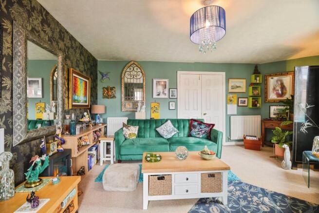 3 bed Maisonette for sale Image 5