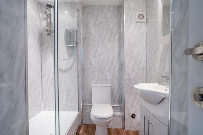1 bed Flat to rent Image 9